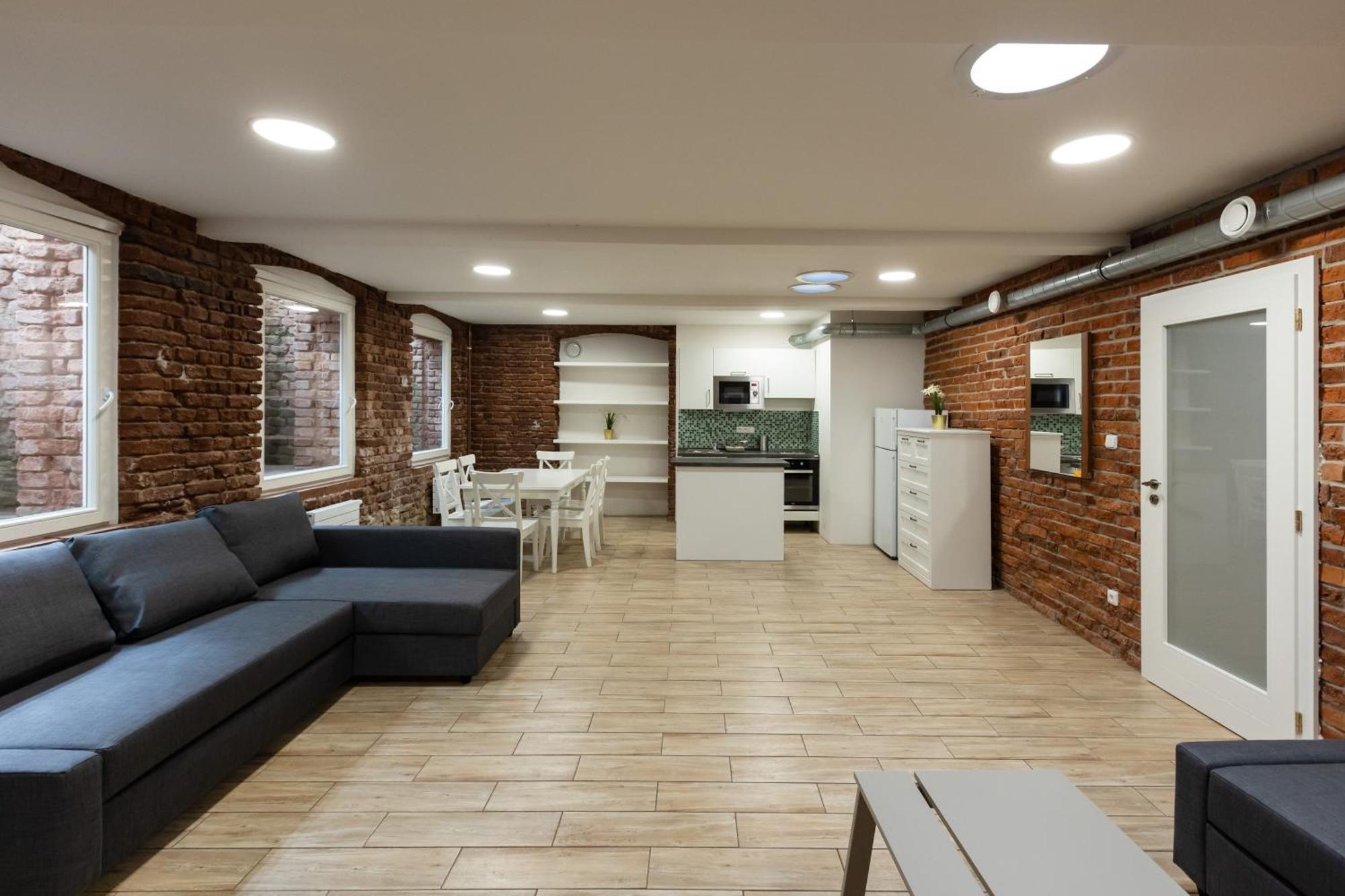 Apartmán Spacious In Quiet Courtyard Near Charles Bridge *